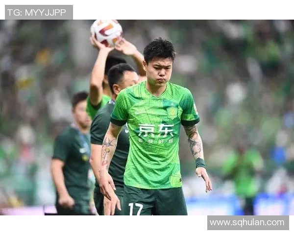 中国足球球星偶像是谁 揭示他们在球迷心中的地位与影响力 中国足球球星偶像是谁 揭示他们在球迷心中的地位与影响力