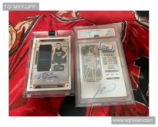 开箱体验：帕尼尼球星卡足球卡包揭秘与收藏价值分析