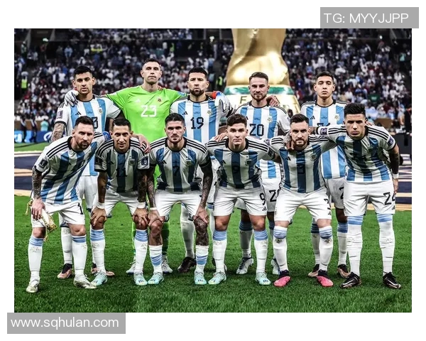 足球世界杯球星风云录 聚焦那些改变历史的传奇人物