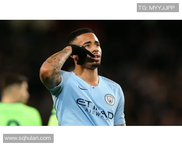 足球场上的魅力风采 谁是最帅的球星你心中的第一人选